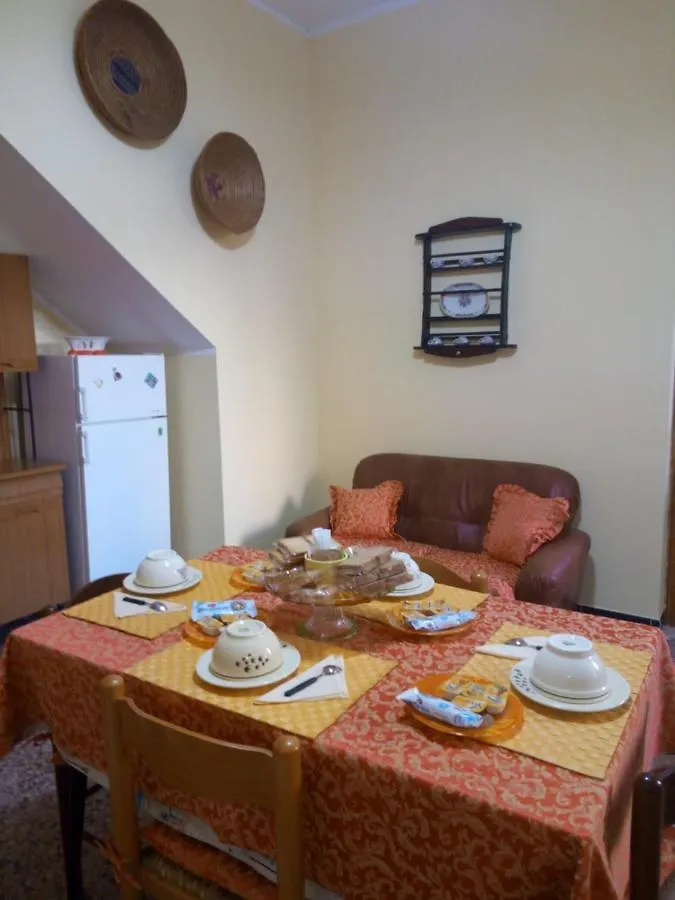 L'Agrifoglio Di Emy Bed & Breakfast Guspini